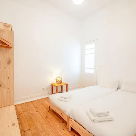 Guestready - Living Near Maat Museum Lizbona