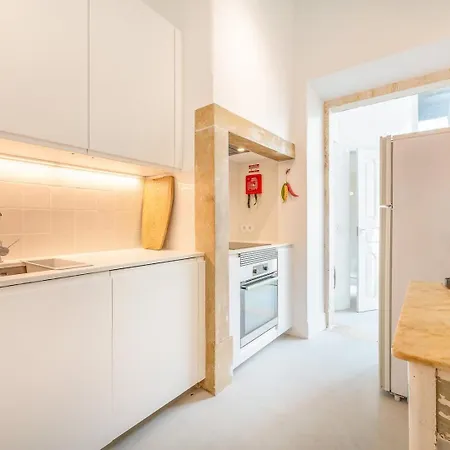 Guestready - Living Near Maat Museum Lizbona