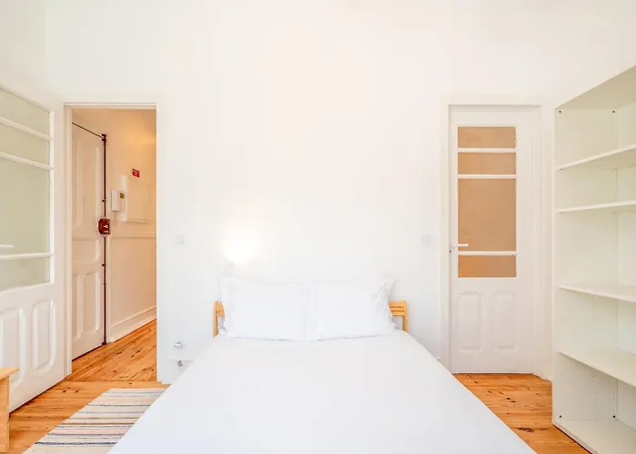 דירה Guestready - Living Near Maat Museum ליסבון