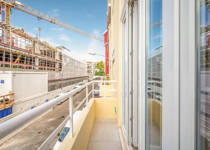 Guestready - Living Near Maat Museum * ליסבון